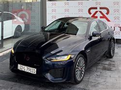 جاگوار XE